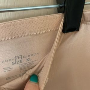 Ruby Ribbon XL high waist slimmer pale